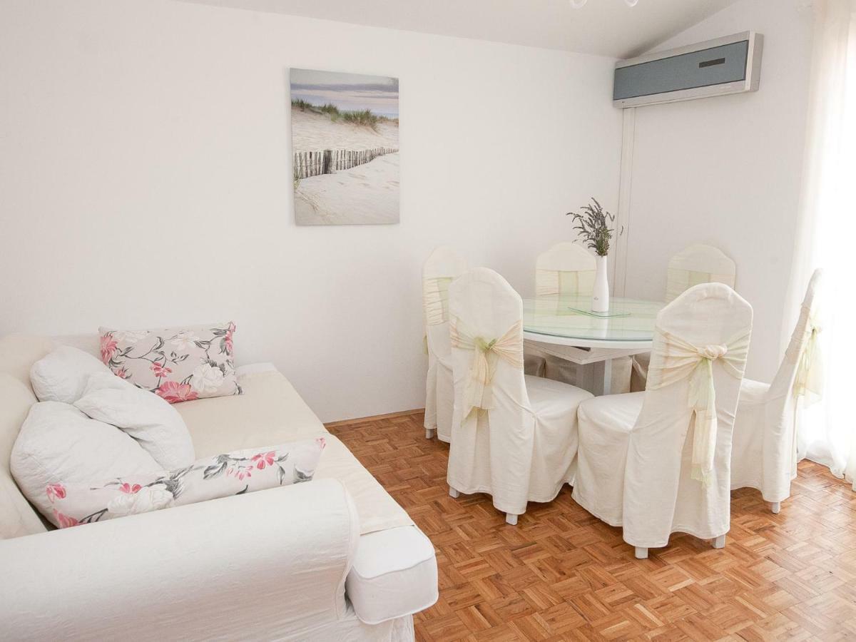 ויר Apartments Marija מראה חיצוני תמונה
