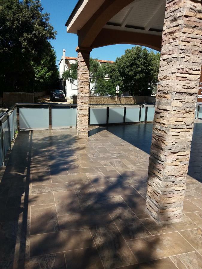 ויר Apartments Marija מראה חיצוני תמונה