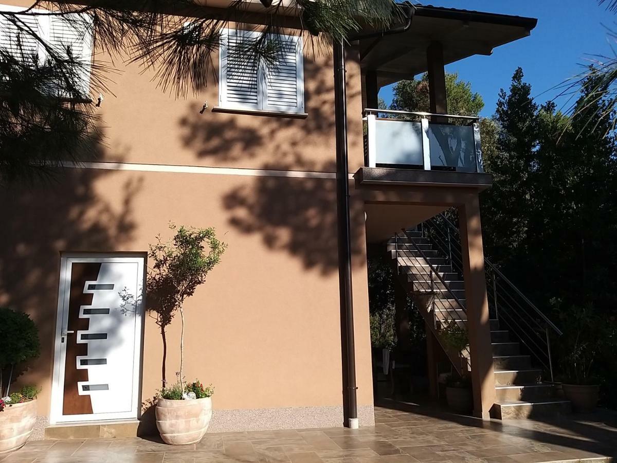 ויר Apartments Marija מראה חיצוני תמונה